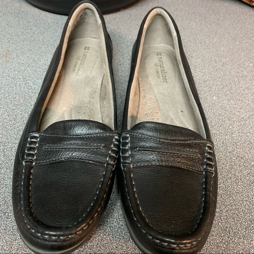 Naturalizer N5 Comfort. Never Worn. Size 8.5. Great condition.